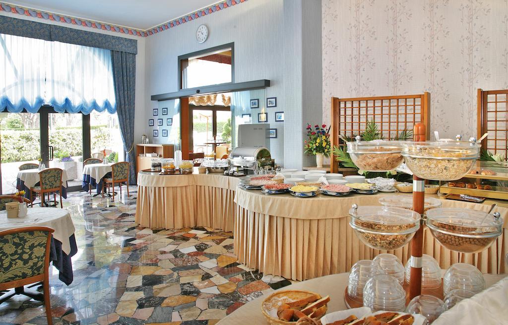 Hotel Vela D'Oro Dependence Bardolino Ngoại thất bức ảnh